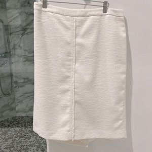 Ann Taylor Cream Tweed Pencil Skirt with Fringe Center Hem size 14